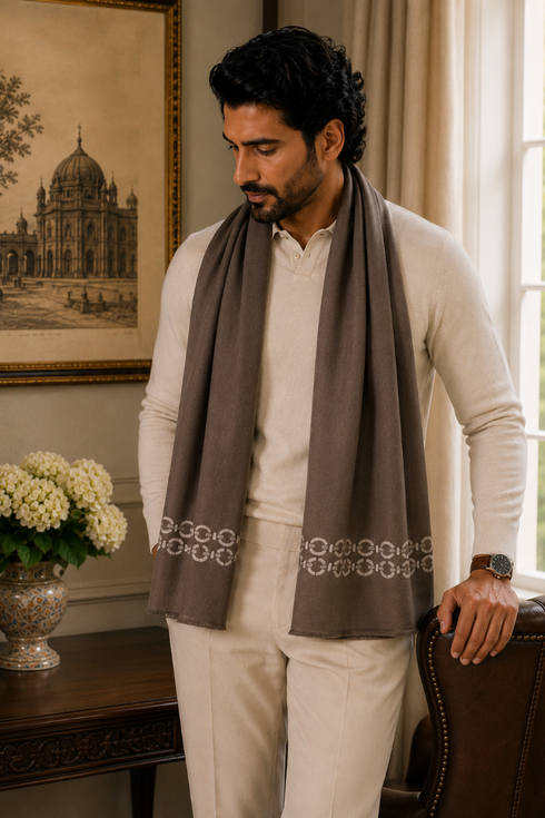The LinkedIn | Embroidered Fine Wool Silk Stole