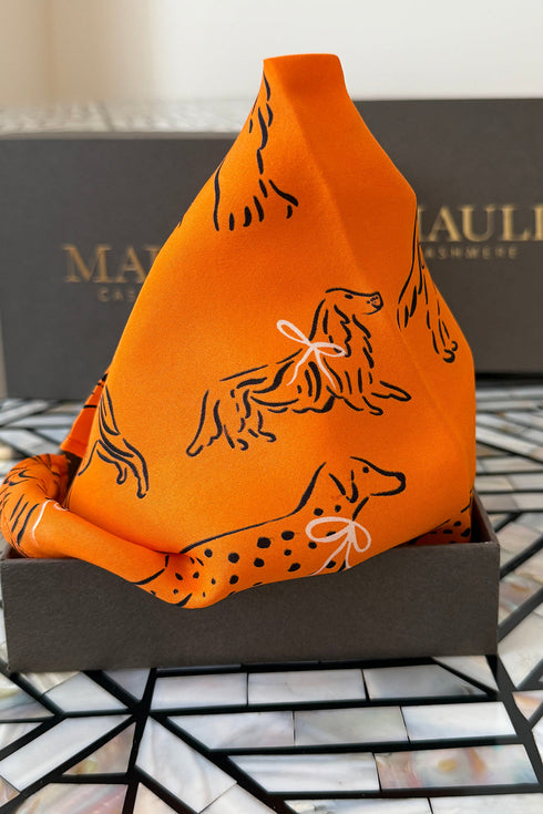 Club Canine | Pure Silk Pocket Square