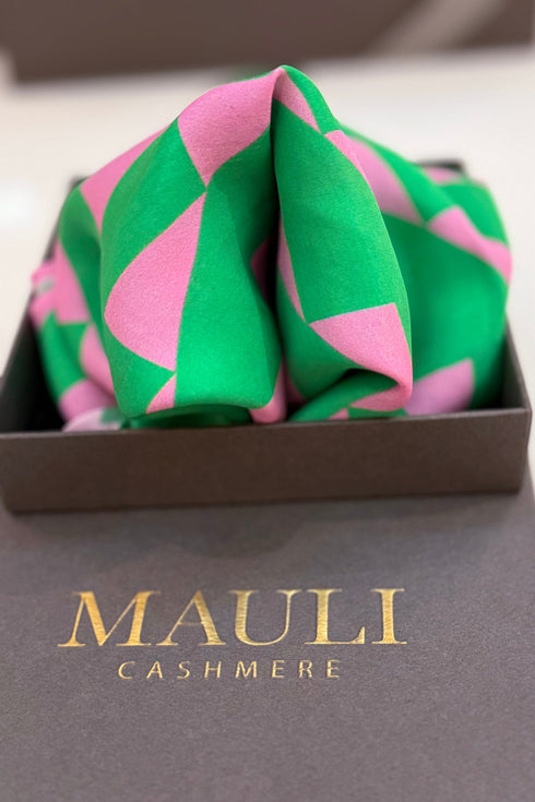 Monte Rosso | Pure Silk Pocket Square with a Handmade Rakhi